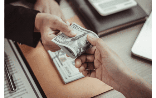 Forex trader checking forex rebates payout on trading platform